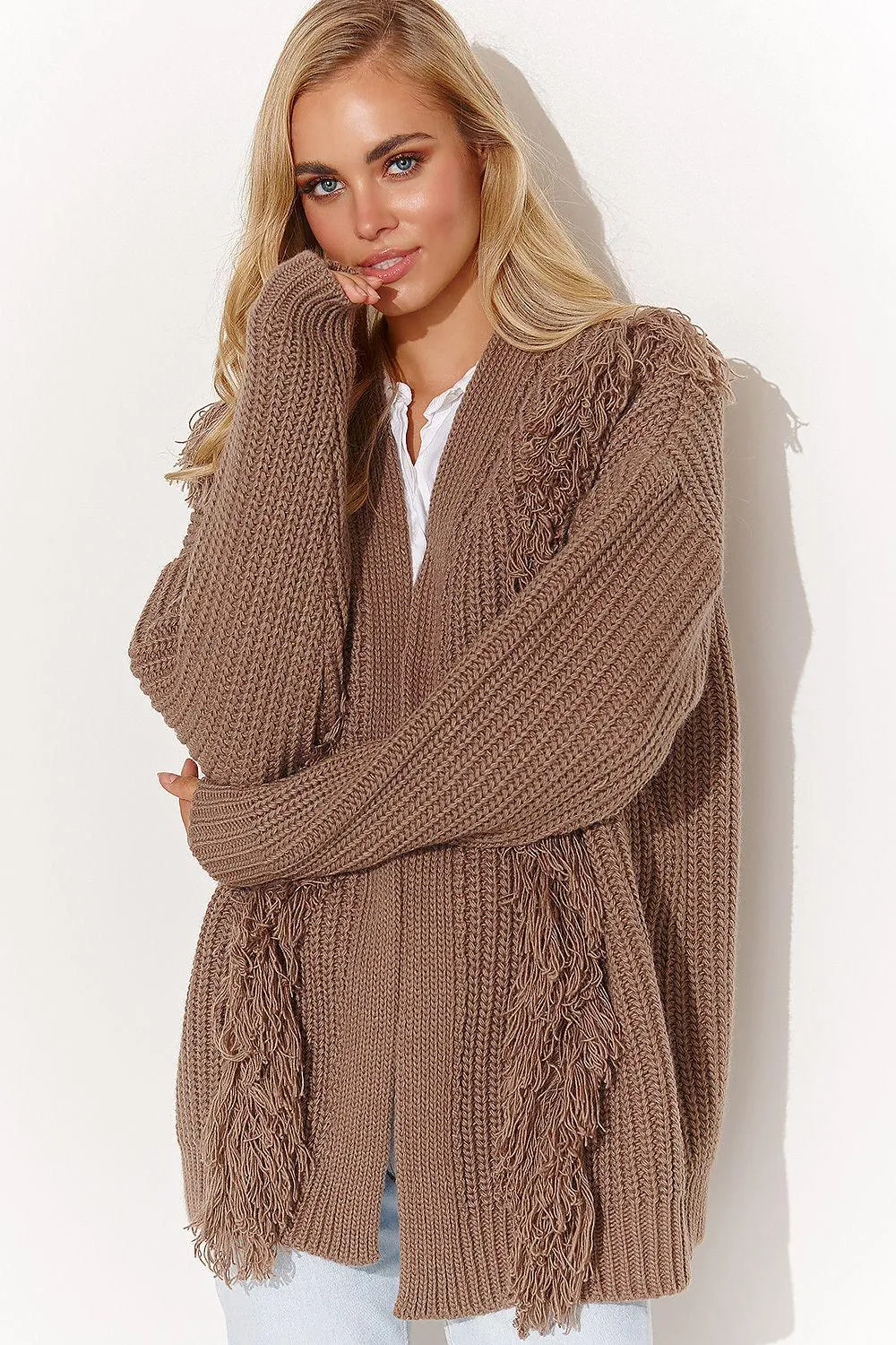 Chic Macadamia Open Sweater