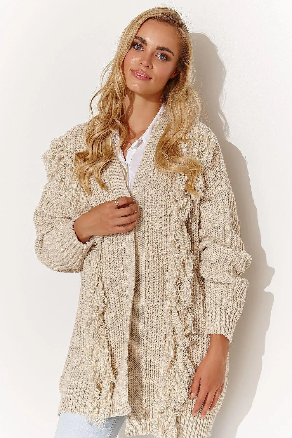 Chic Macadamia Open Sweater