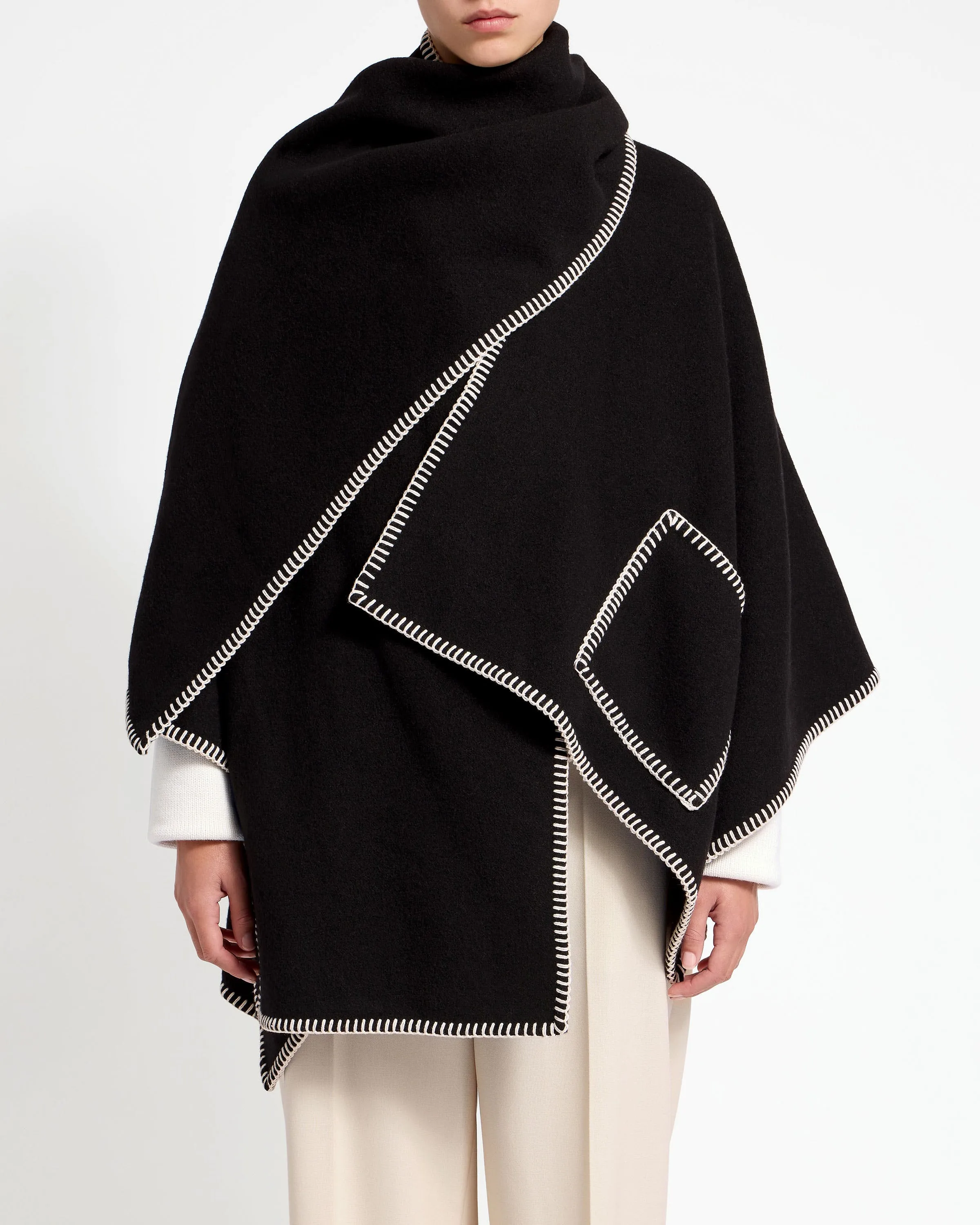 Iona Woven Pure Wool Cape - Black