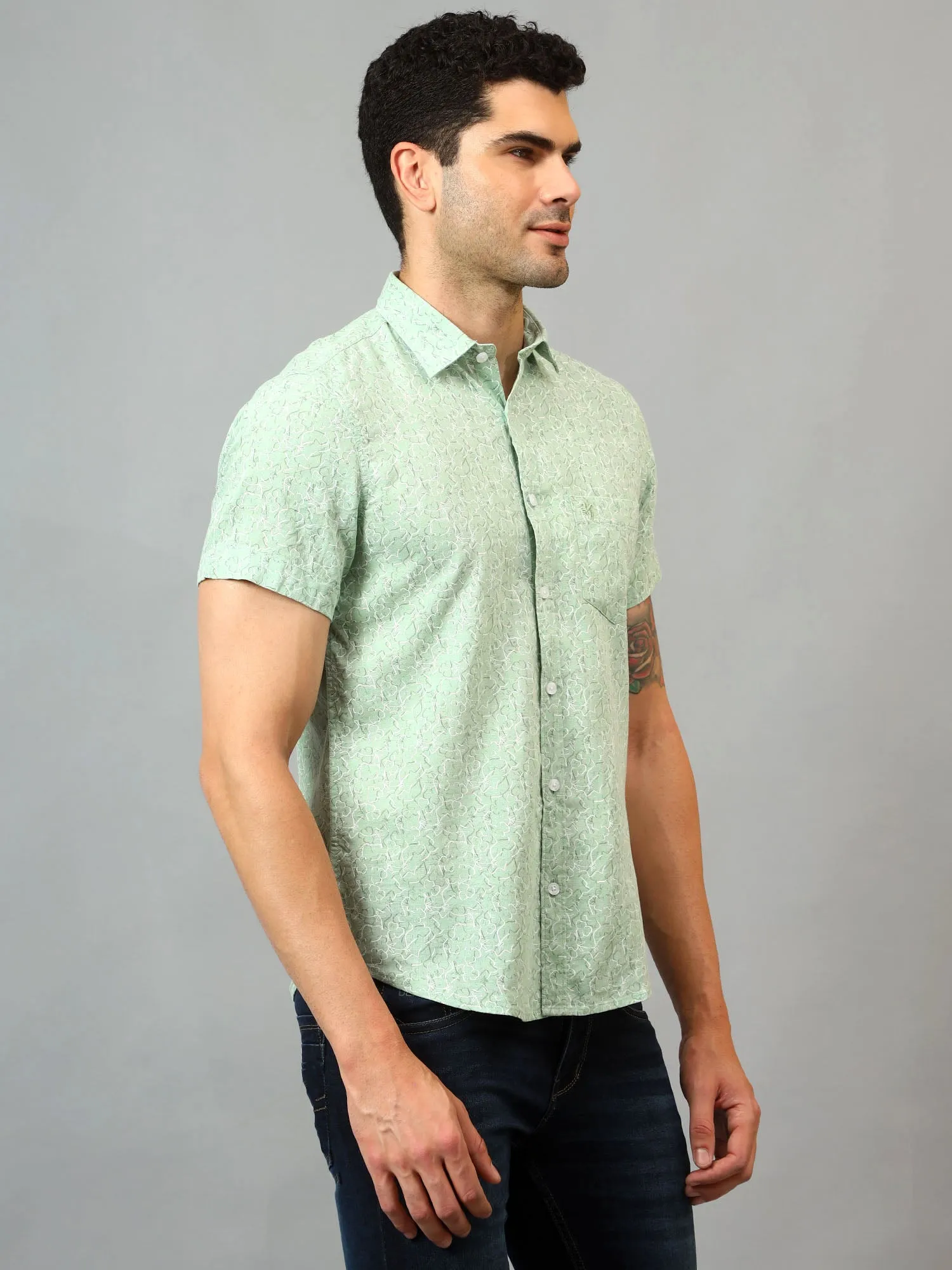 Men's Green Casual Abstract Print Half sleeve Shirt