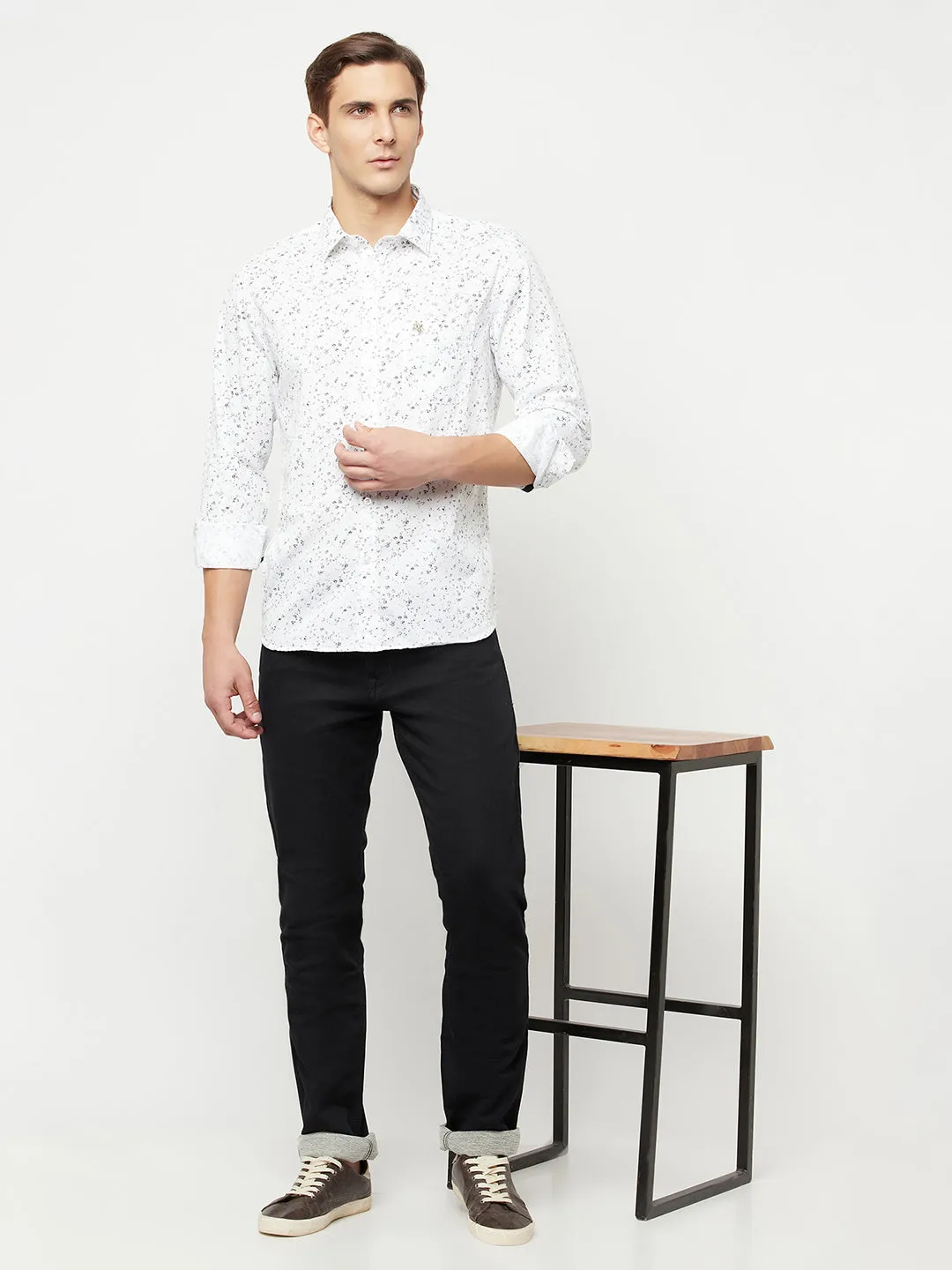 Men's White Casual Abstract Print Full Sleeve Shirt