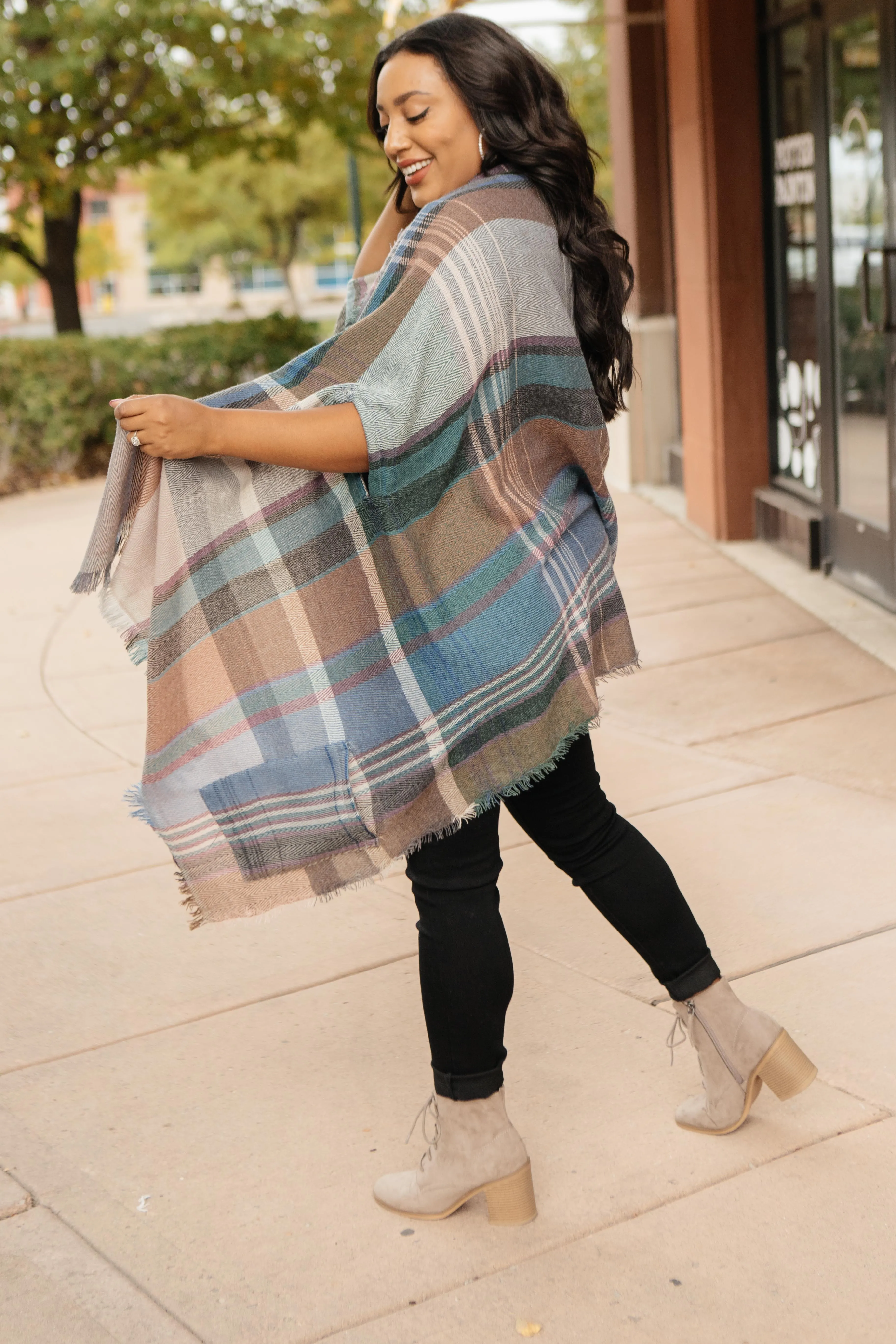 Nacho Basic Poncho in Light Gray