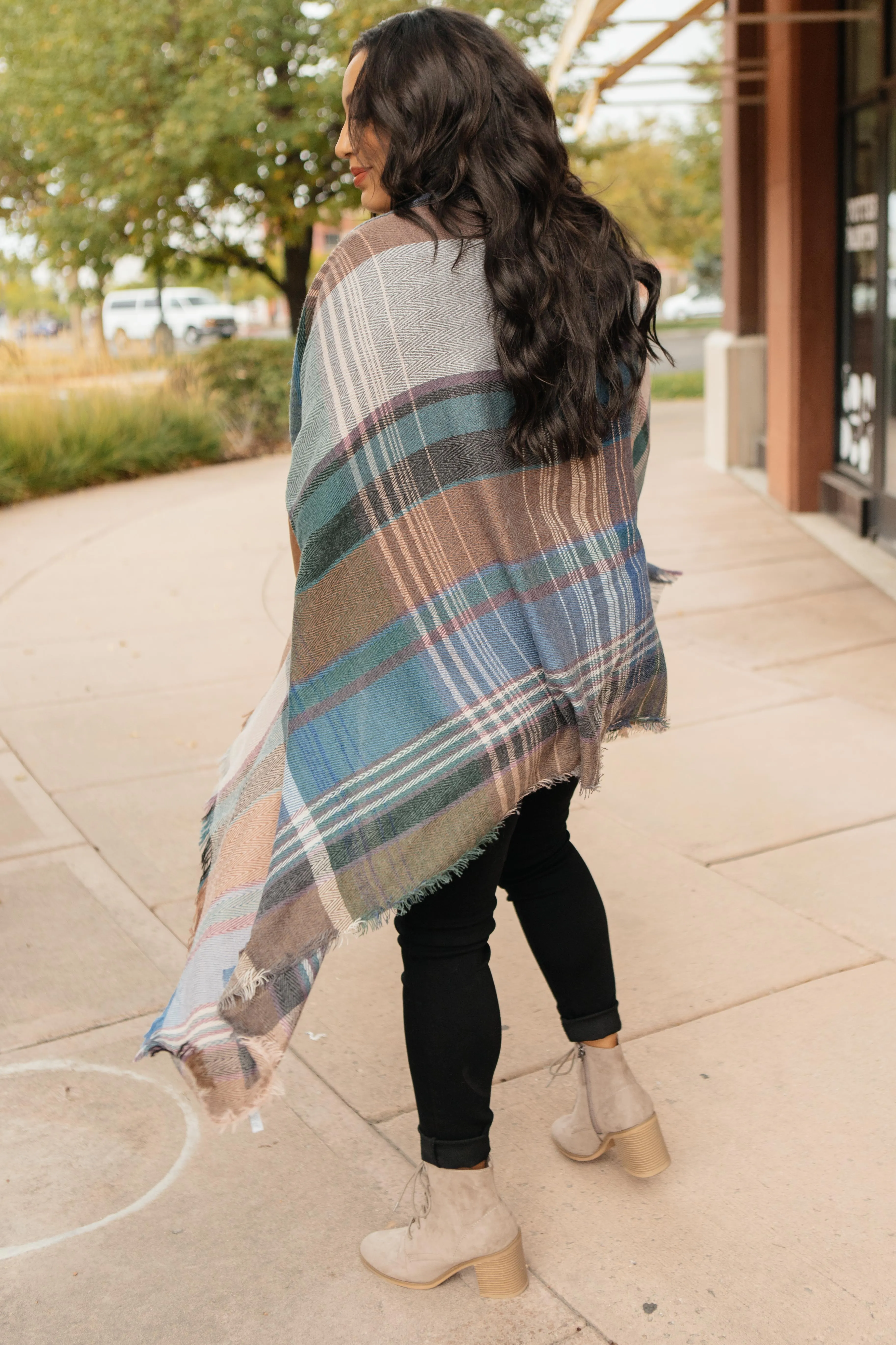 Nacho Basic Poncho in Light Gray