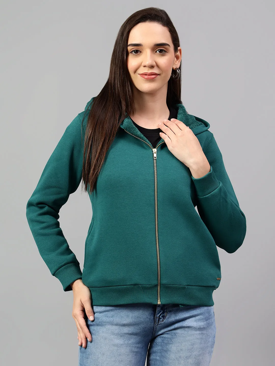 Women's Dark Green Solid Hoody Neck Sweatshirt